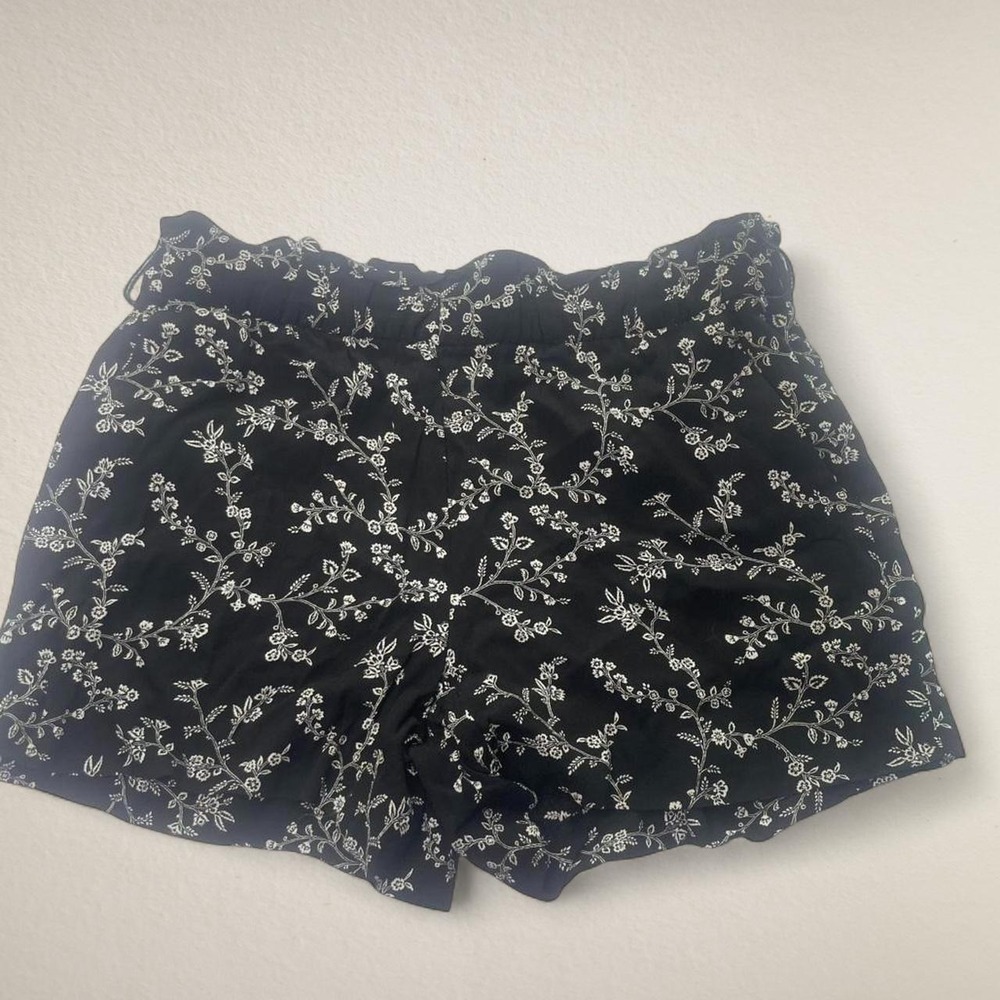LOFT Black Floral High Waisted Boho Summer Flowy Shorts